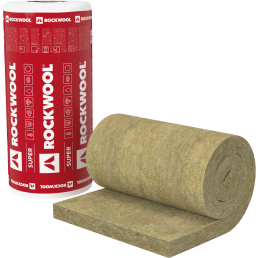 Brązowa wełna mineralna w rolce obok czerwonego opakowania z marką Rockwool Toprock Super.